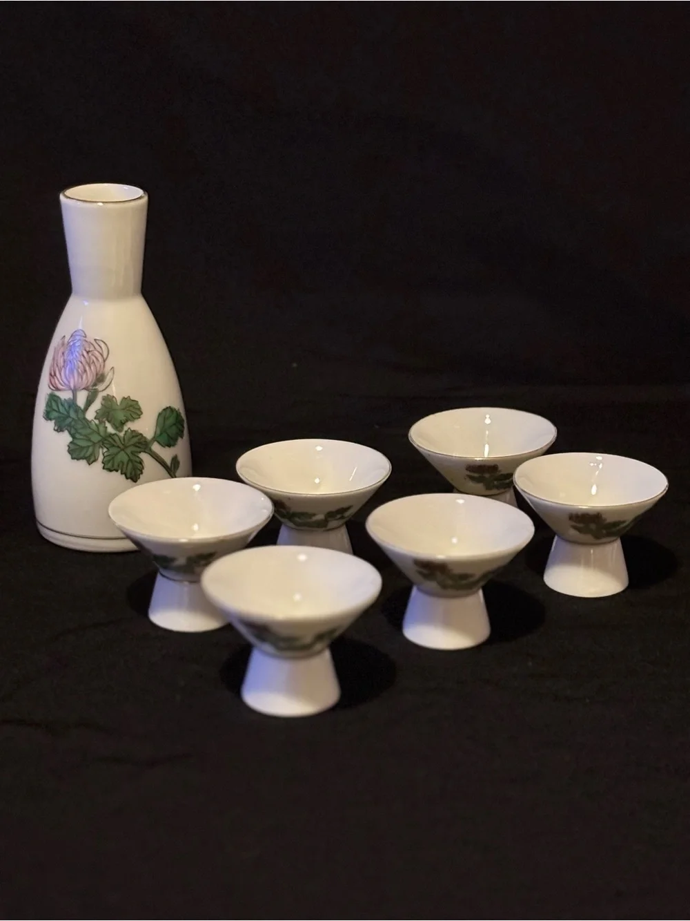 Vintage Kiku Masamune Sake Set.